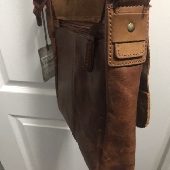 VELEZ BANDOLERA Crossbody leather bag NWT - Picture 9 of 11